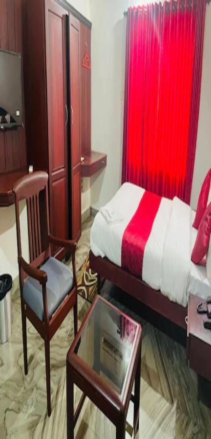 Redbell Suites Malapuram Malappuram Eksteriør bilde