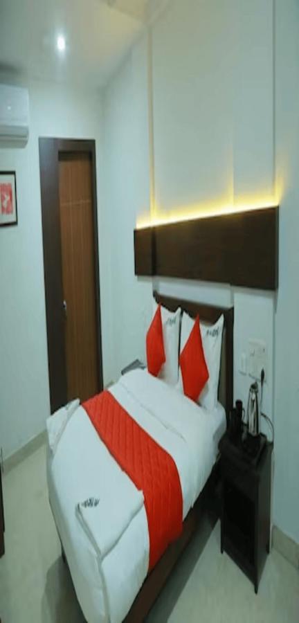 Redbell Suites Malapuram Malappuram Eksteriør bilde